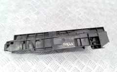 Кронштейн радиатора BMW 3 серии, 2005 г.