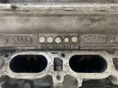 Головка блока цилиндров Audi A4, 2004 г.