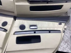 Обшивка двери (дверная карта) комплект BMW 7 серии, 2003 г.
