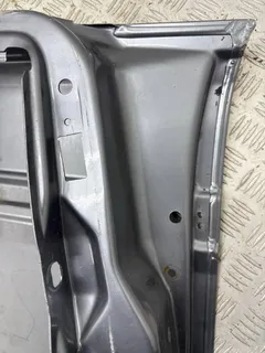 Дверь передняя левая Audi A6, 1996 г.