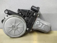 Моторчик стеклоподъемника задний правый Toyota Sienna, 2009 г.