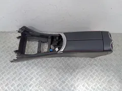 Подлокотник Mercedes-Benz GLC, 2019 г.