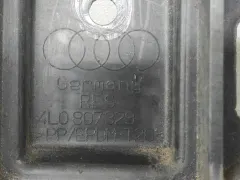 Кронштейн крепления бампера заднего Audi Q7, 2012 г.