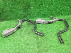 Петля крышки багажника Toyota Camry, 2009 г.