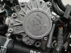 Насос вакуумный Audi A4, 2005 г.