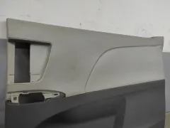 Обшивка двери задней правой (дверная карта) Toyota Sienna, 2014 г.