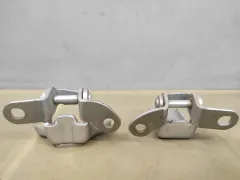Петля двери задней левой Toyota RAV4, 2009 г.