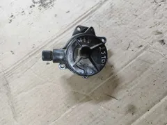 Насос вакуумный Audi A6, 1999 г.