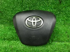 Подушка безопасности водителя Toyota Avensis, 2012 г.