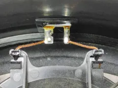 Динамик двери передней правой Toyota Sienna, 2014 г.