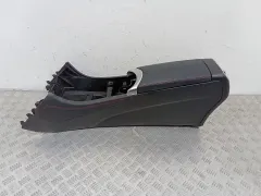 Подлокотник Mercedes-Benz GLC, 2019 г.