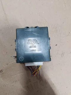 Блок управления (другие) Toyota Prius, 2006 г.