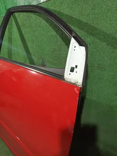 Дверь передняя правая Toyota Sienna, 2009 г.