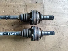 Полуось задняя (приводной вал, ШРУС) Volkswagen Touareg, 2005 г.