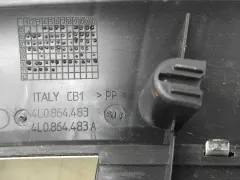 Накладка внутренняя на заднюю панель кузова Audi Q7, 2012 г.