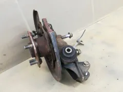 Кулак задний левый Toyota RAV4, 2009 г.