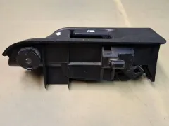 Кнопка открытия лючка топливного бака Toyota Camry, 2009 г.