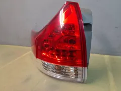 Фонарь задний левый Toyota Sienna, 2011 г.