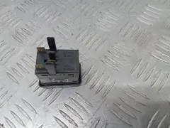 Кнопка подогрева заднего стекла Volkswagen Transporter, 2001 г.