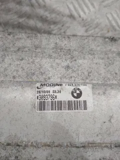 Интеркулер BMW 1 серии, 2009 г.
