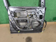 Дверь передняя левая Toyota Sienna, 2011 г.