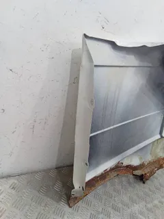 Крыло переднее левое Volkswagen Transporter, 1998 г.