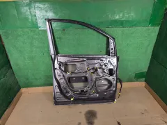 Дверь передняя левая Toyota Sienna, 2011 г.