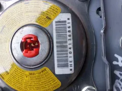 Подушка безопасности водителя Toyota Avensis, 2010 г.