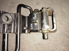 Петля двери задней правой Volkswagen Touareg, 2007 г.