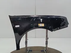 Крыло переднее правое Volkswagen Golf, 2001 г.