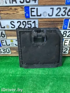 Обшивка багажника Land Rover Range Rover, 2002 г.