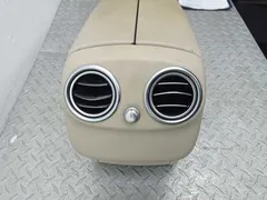 Подлокотник Mercedes-Benz C-Класс, 2019 г.