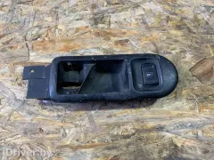 Ручка внутренняя передняя правая Volkswagen Passat, 1998 г.