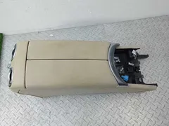 Подлокотник Mercedes-Benz C-Класс, 2019 г.
