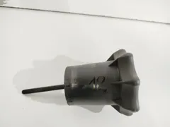 Крепление запаски Audi A6, 2002 г.