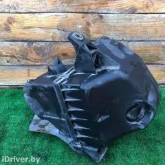 Корпус воздушного фильтра Volkswagen Passat, 1997 г.