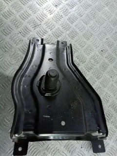 Крепление запаски Audi A6, 2012 г.