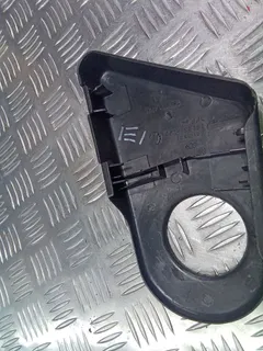 Пластик салазок сиденья Volkswagen Transporter, 2001 г.