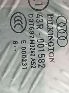 Стекло двери задней правой Audi Q7, 2007 г.