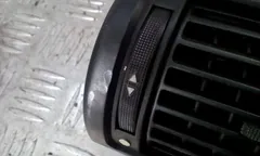 Дефлектор обдува салона Audi A4, 1997 г.