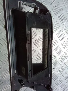 Накладка декоративная Audi A4, 2010 г.
