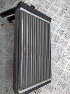 Радиатор отопителя (печки) Volkswagen Passat, 2000 г.
