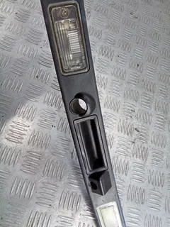 Накладка подсветки номера Audi A8, 2007 г.