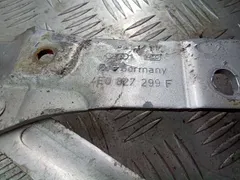 Петля крышки багажника Audi A8, 2005 г.