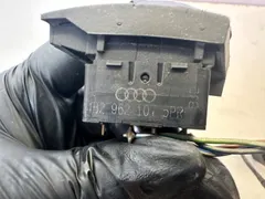 Кнопка центрального замка Audi A6, 2004 г.