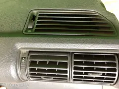Дефлектор обдува салона Audi A6, 1996 г.