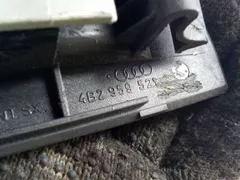 Кнопка стеклоподъемника Audi A6, 2004 г.