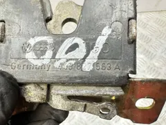 Замок багажника Audi 100, 1986 г.