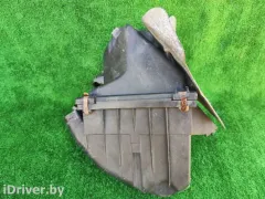 Корпус воздушного фильтра Volkswagen Passat, 1998 г.