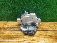 Замок двери задней левой Audi A6, 2006 г.